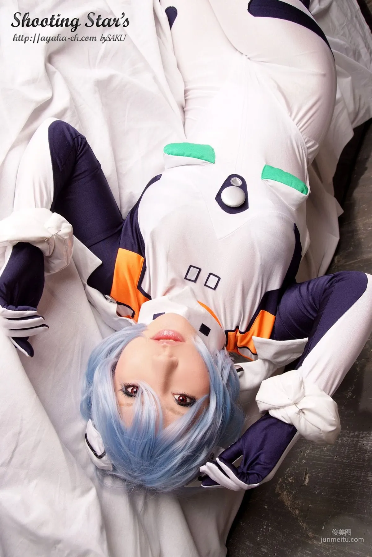 绫香 (Saku サク) 《新世紀エヴァンゲリオン》Rei Ayanami 寫真集 28