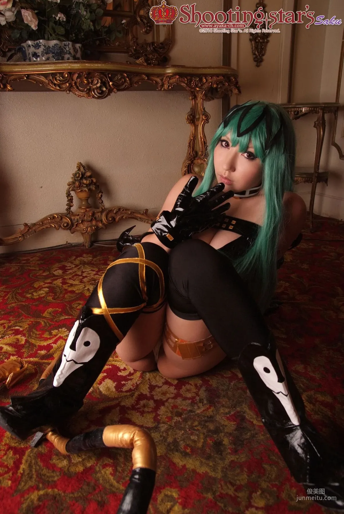 サク (绫香) 《Queen's Blade》Alice(アリス) [Shooting Star's] 寫真集 22