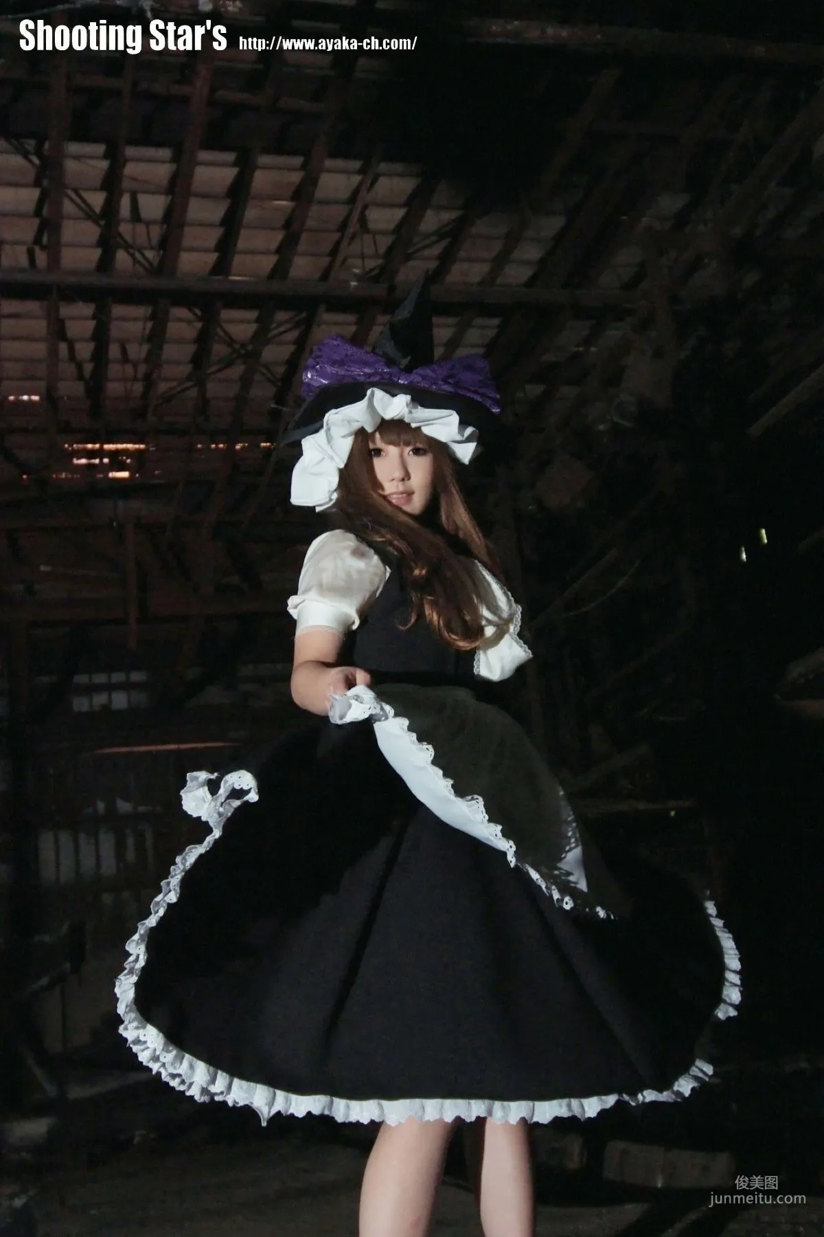 绫香サク (サク綾香 Saku Ayaka)《東方Project》霧雨 魔理沙 Kirisame Marisa 寫真集 31