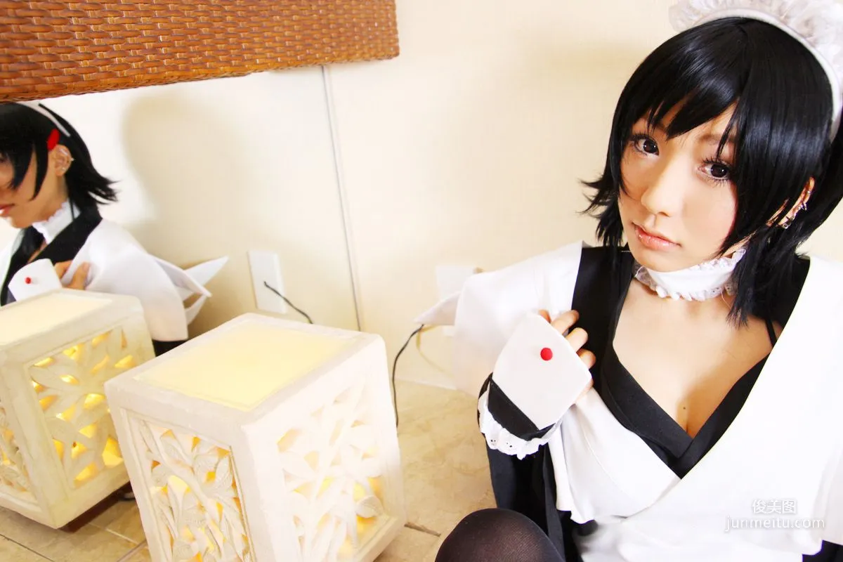 華群みさき 《Queen's Blade》Airi+《Samurai Spirits》Iroha [HONEY BUNNY] 寫真集 70
