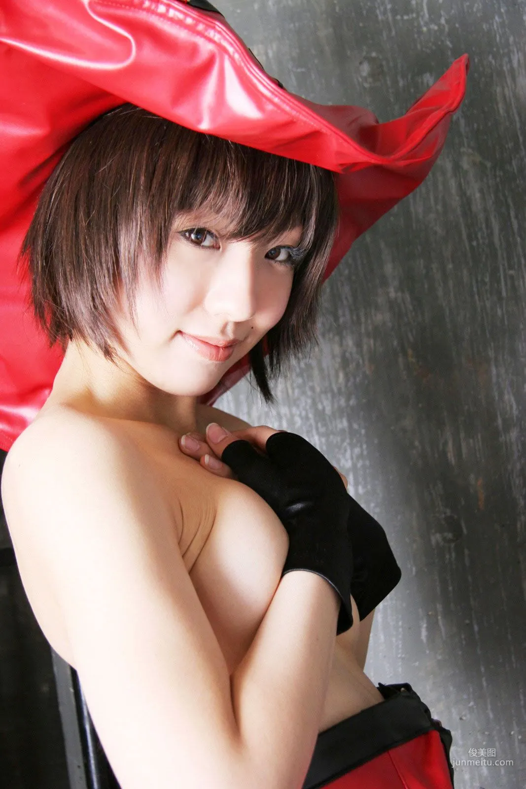 華群みさき(Hanamura Misaki) 《Guilty Gear》 Dizzy [HONEY BUNNY] 寫真集 13