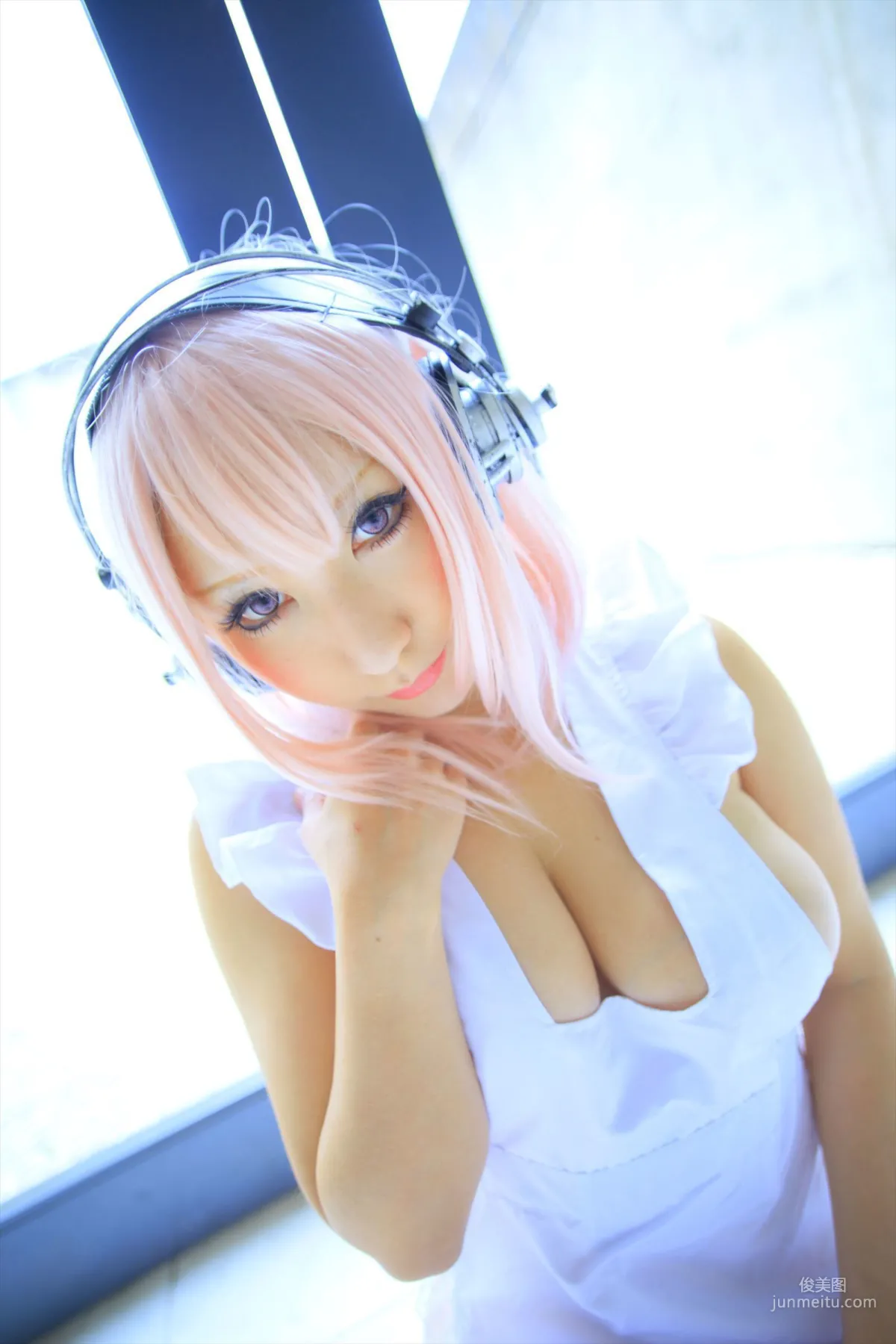 サク (Saku) 《Sonicomi》Super Sonico [Shooting Star's] 寫真集 123