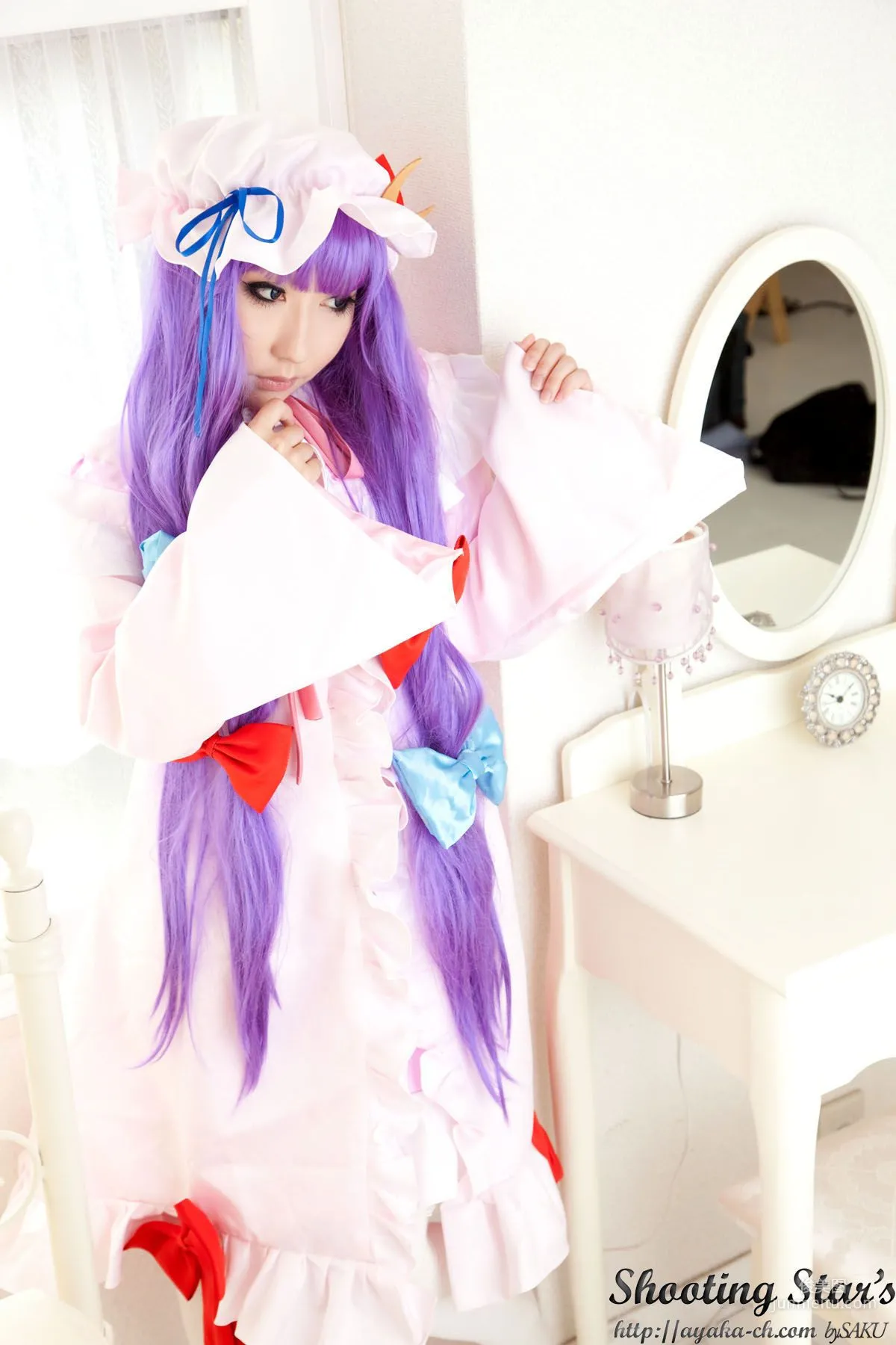 绫香サク (サク綾香 Saku Ayaka)《東方Project》Izayoi Sakuya + Patchouli Knowledge [Shooting Star's] 寫真集 14