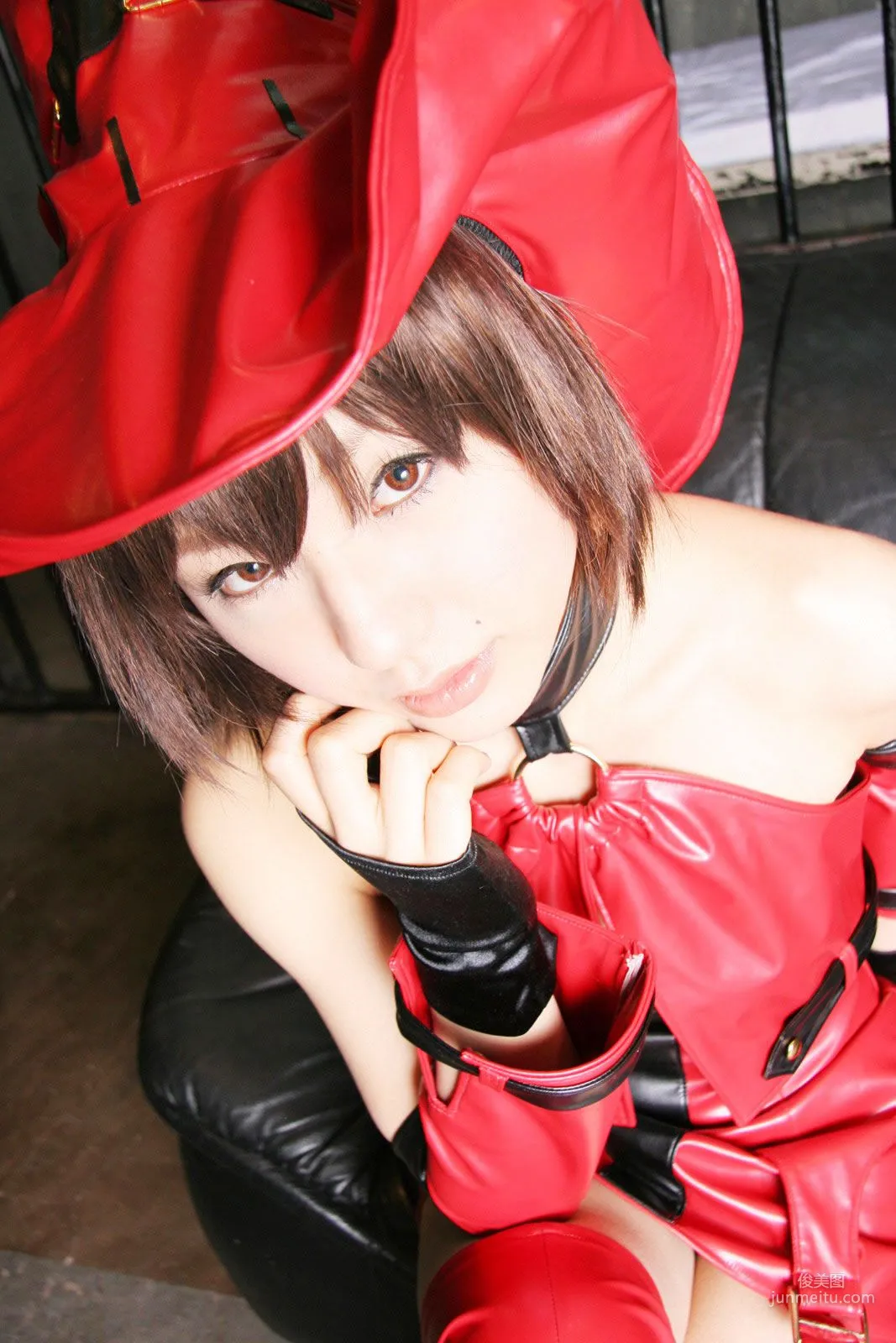 華群みさき(Hanamura Misaki) 《Guilty Gear》 Dizzy [HONEY BUNNY] 寫真集 35