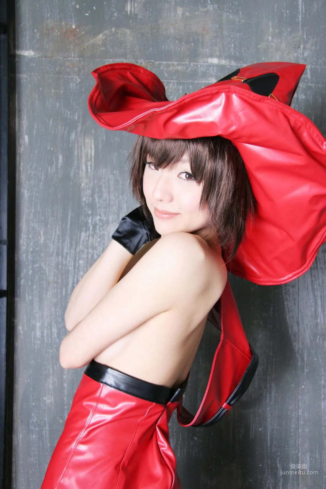 華群みさき(Hanamura Misaki) 《Guilty Gear》 Dizzy [HONEY BUNNY] 寫真集 8