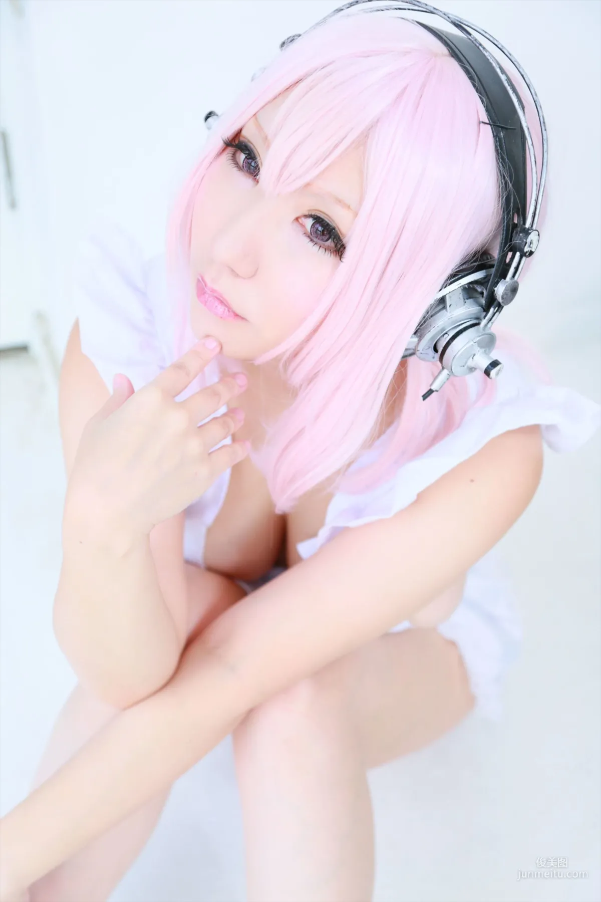 サク (Saku) 《Sonicomi》Super Sonico [Shooting Star's] 寫真集 46