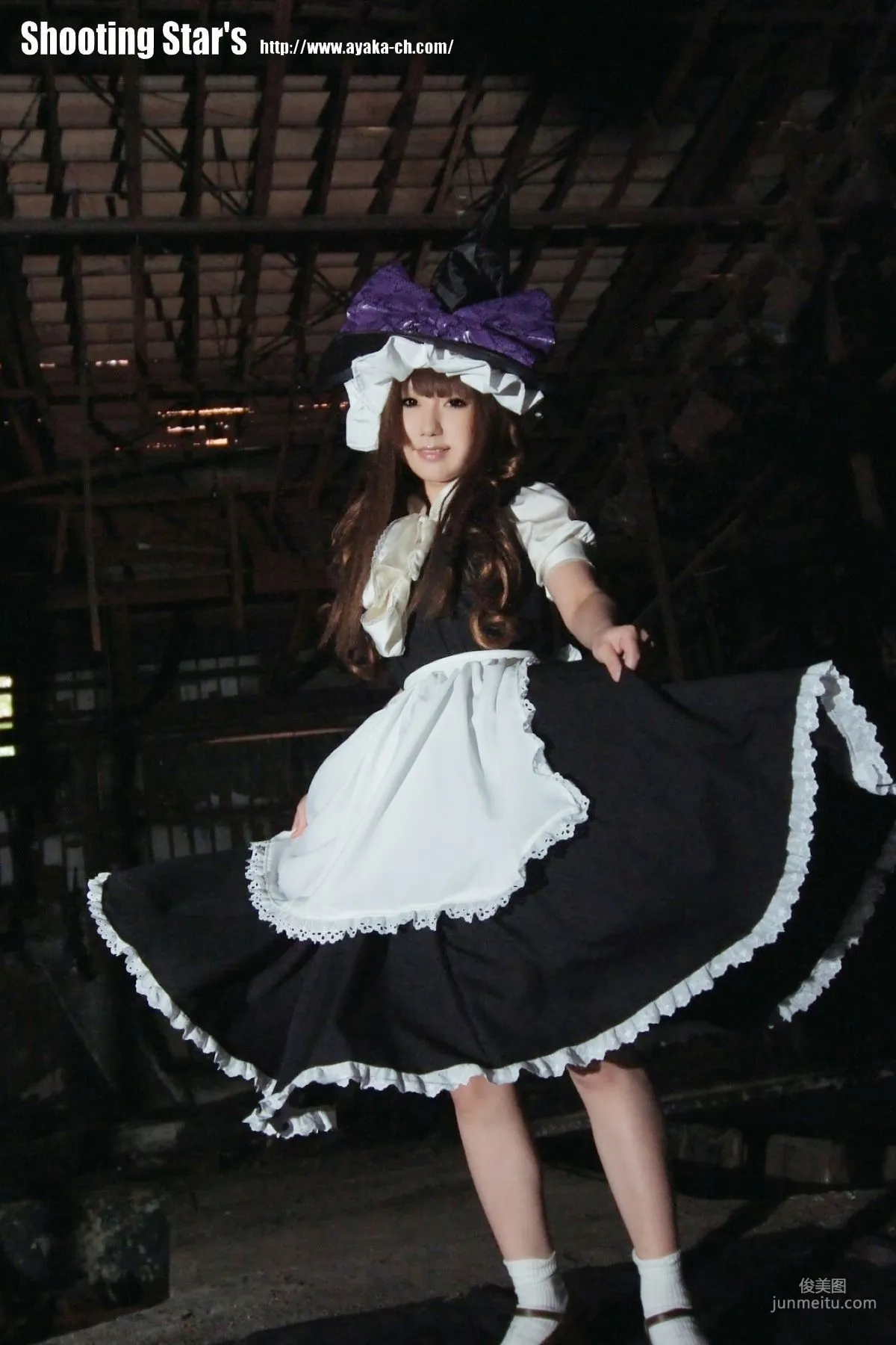 绫香サク (サク綾香 Saku Ayaka)《東方Project》霧雨 魔理沙 Kirisame Marisa 寫真集 32