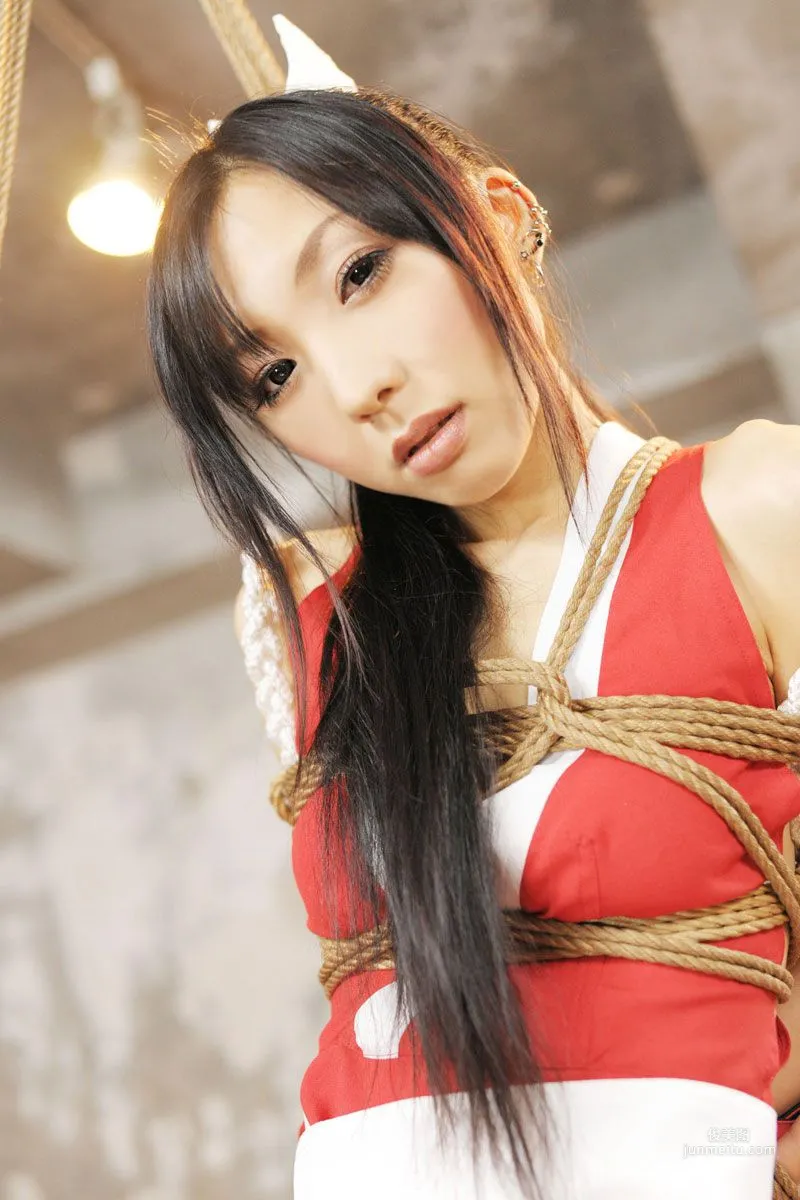 華群みさき 《KING OF FIGHTERS》MAI SHIRANUI 寫真集 38