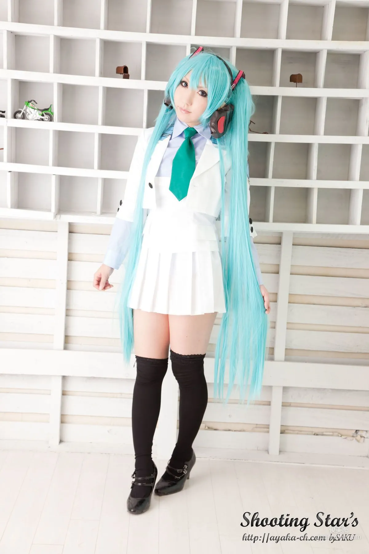 サク (Saku) 《VOCALOID》 Hatsune Miku 3 [Shooting Star's] 寫真集 44