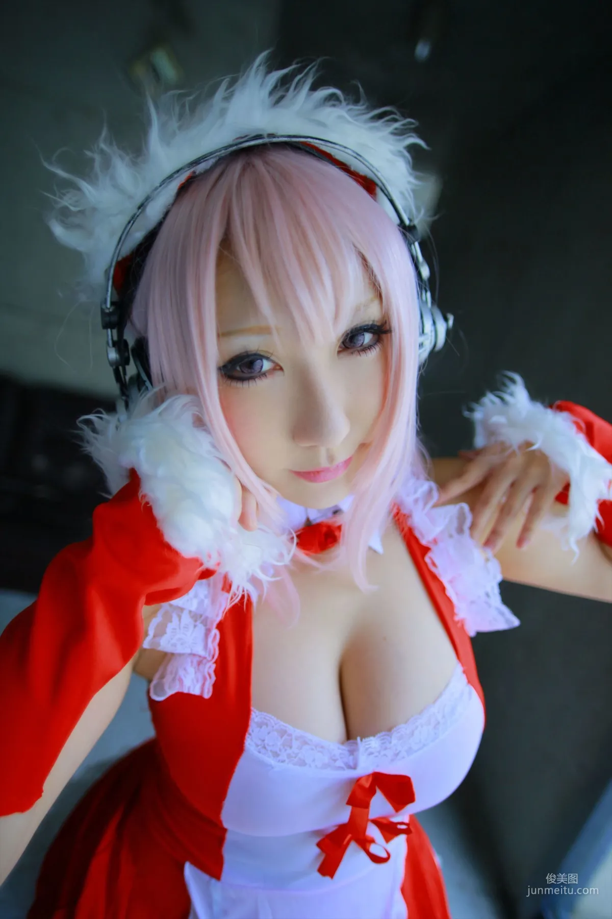 サク (Saku) 《Sonicomi》Super Sonico [Shooting Star's] 寫真集 101