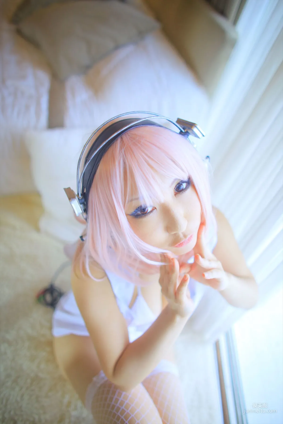 サク (Saku) 《Sonicomi》Super Sonico [Shooting Star's] 寫真集 18