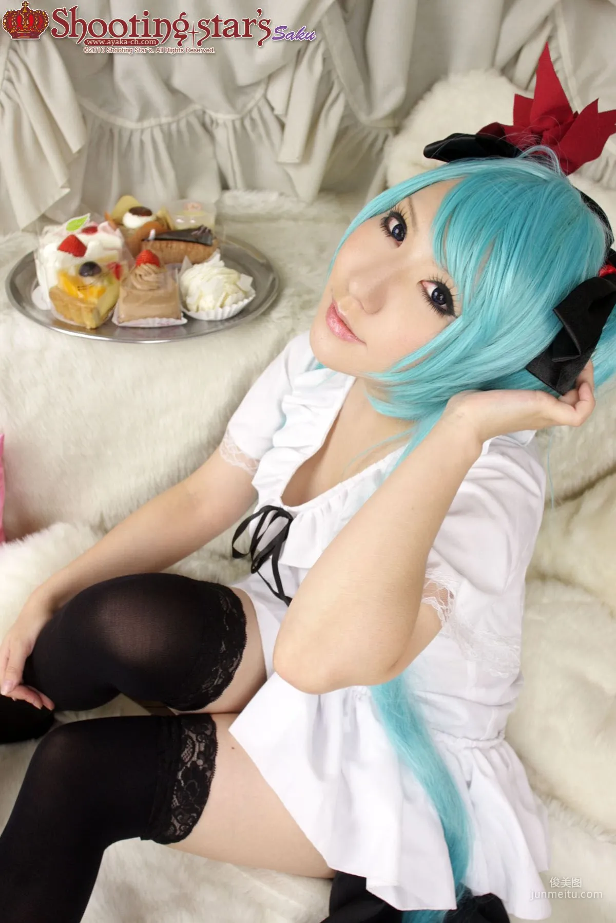 サク (Saku) 《VOCALOID》Hatsune Miku 2 [Shooting Star's] 寫真集 32