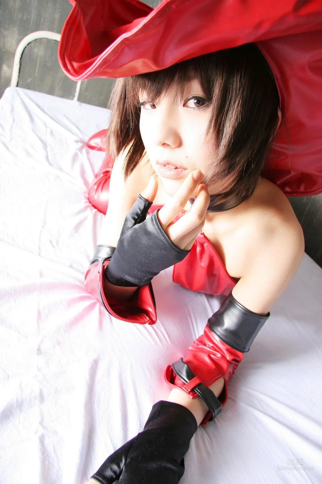華群みさき(Hanamura Misaki) 《Guilty Gear》 Dizzy [HONEY BUNNY] 寫真集 93