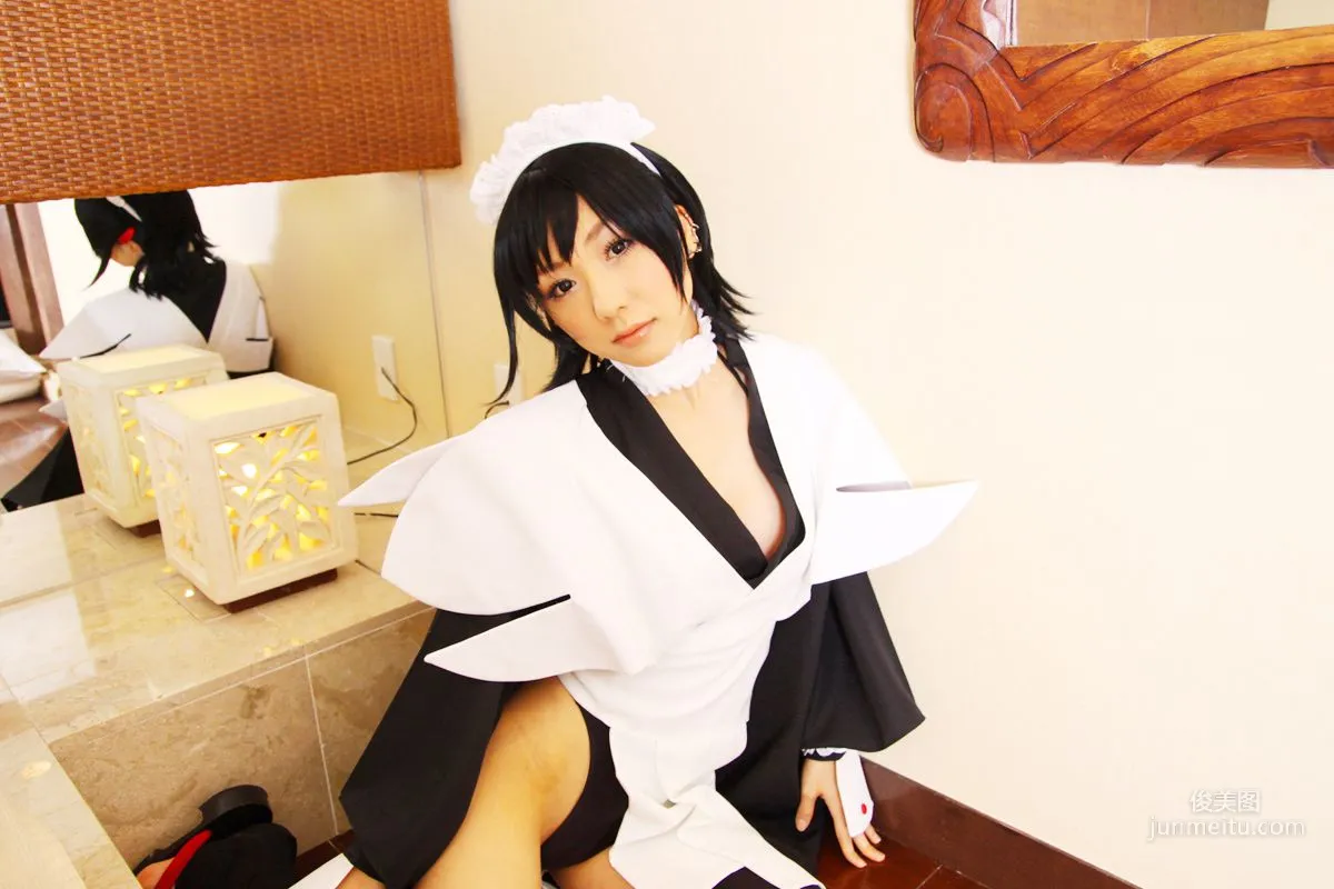 華群みさき 《Queen's Blade》Airi+《Samurai Spirits》Iroha [HONEY BUNNY] 寫真集 67