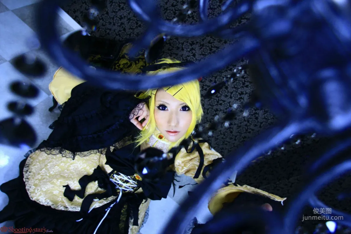 サク (Saku) 《VOCALOID》Miku+GUMI+MEIKO [Shooting Star's] 寫真集 40