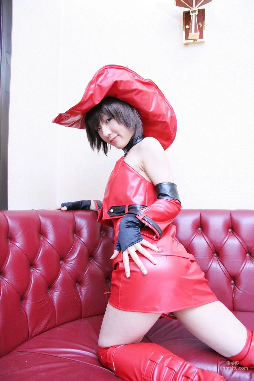 華群みさき(Hanamura Misaki) 《Guilty Gear》 Dizzy [HONEY BUNNY] 寫真集 18