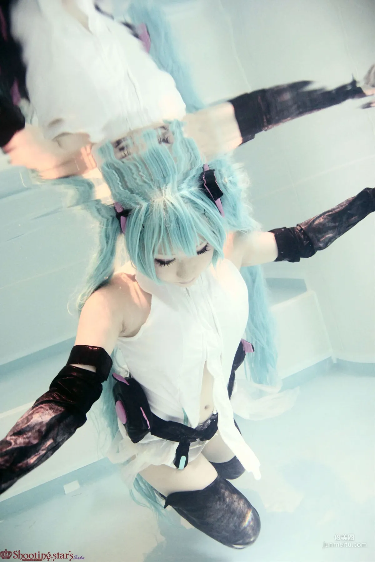 绫香 (サク) 《VOCALOID》初音ミク+鏡音リン [Shooting Star's] 寫真集 44