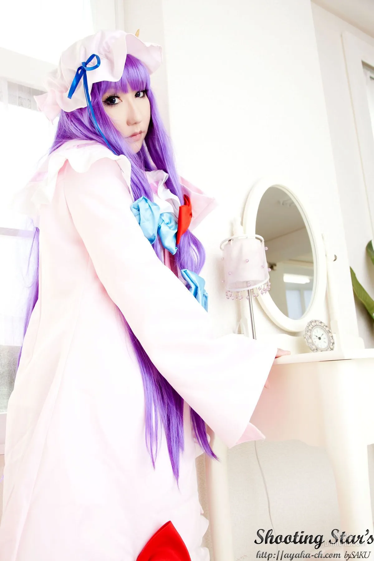 绫香サク (サク綾香 Saku Ayaka)《東方Project》Izayoi Sakuya + Patchouli Knowledge [Shooting Star's] 寫真集 12