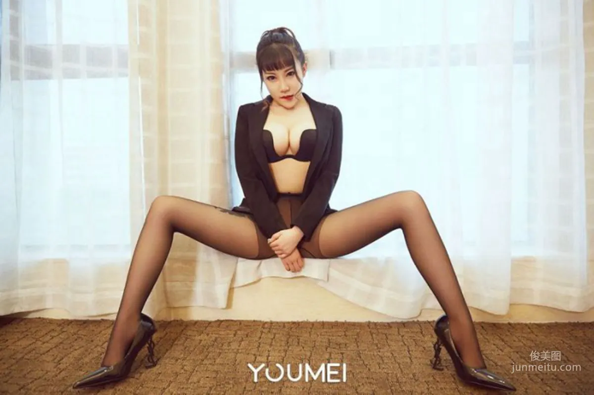 團團《居家少婦》 [尤美YouMei] Vol.041 寫真集 11