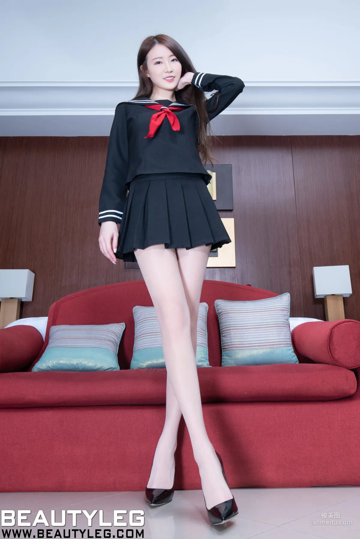 腿模Lia楊思原《水手制服+絲襪美腿》 [Beautyleg] No.1719 寫真集 3