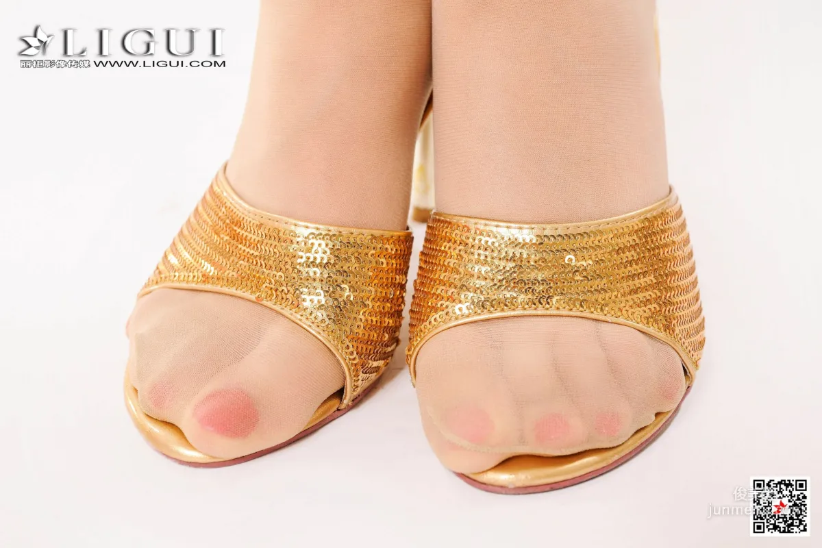 腿模笑笑《白襯衫美腿麗人》 [麗櫃Ligui] 寫真集 79