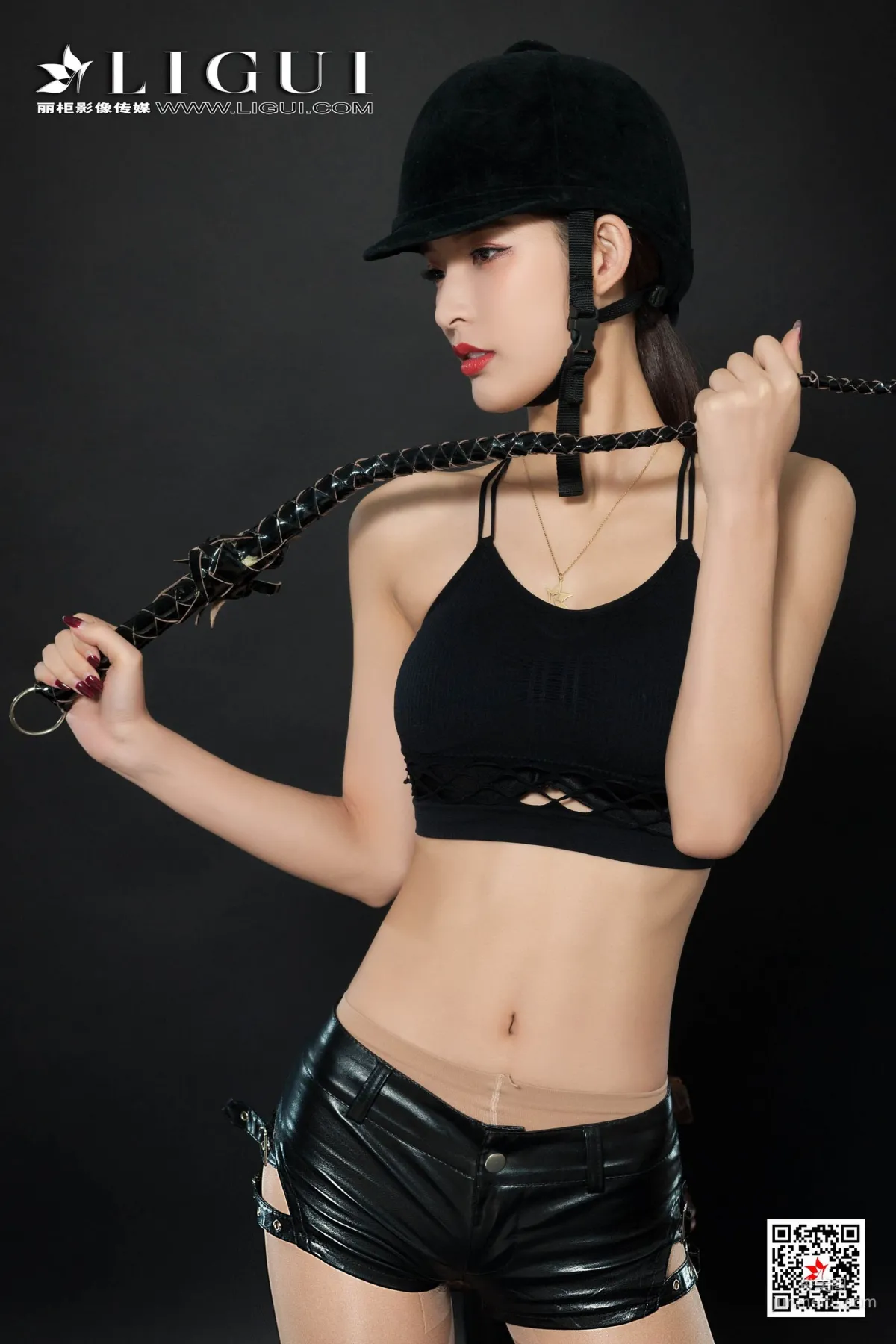 腿模雪糕《長靴皮衣女郎》 [麗櫃Ligui] 網絡麗人 寫真集 14