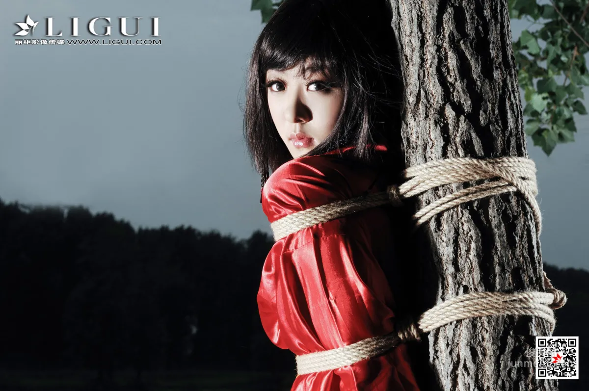 模特佩佩《黑夜美束》 [麗櫃Ligui] 精品圖集 寫真集 25