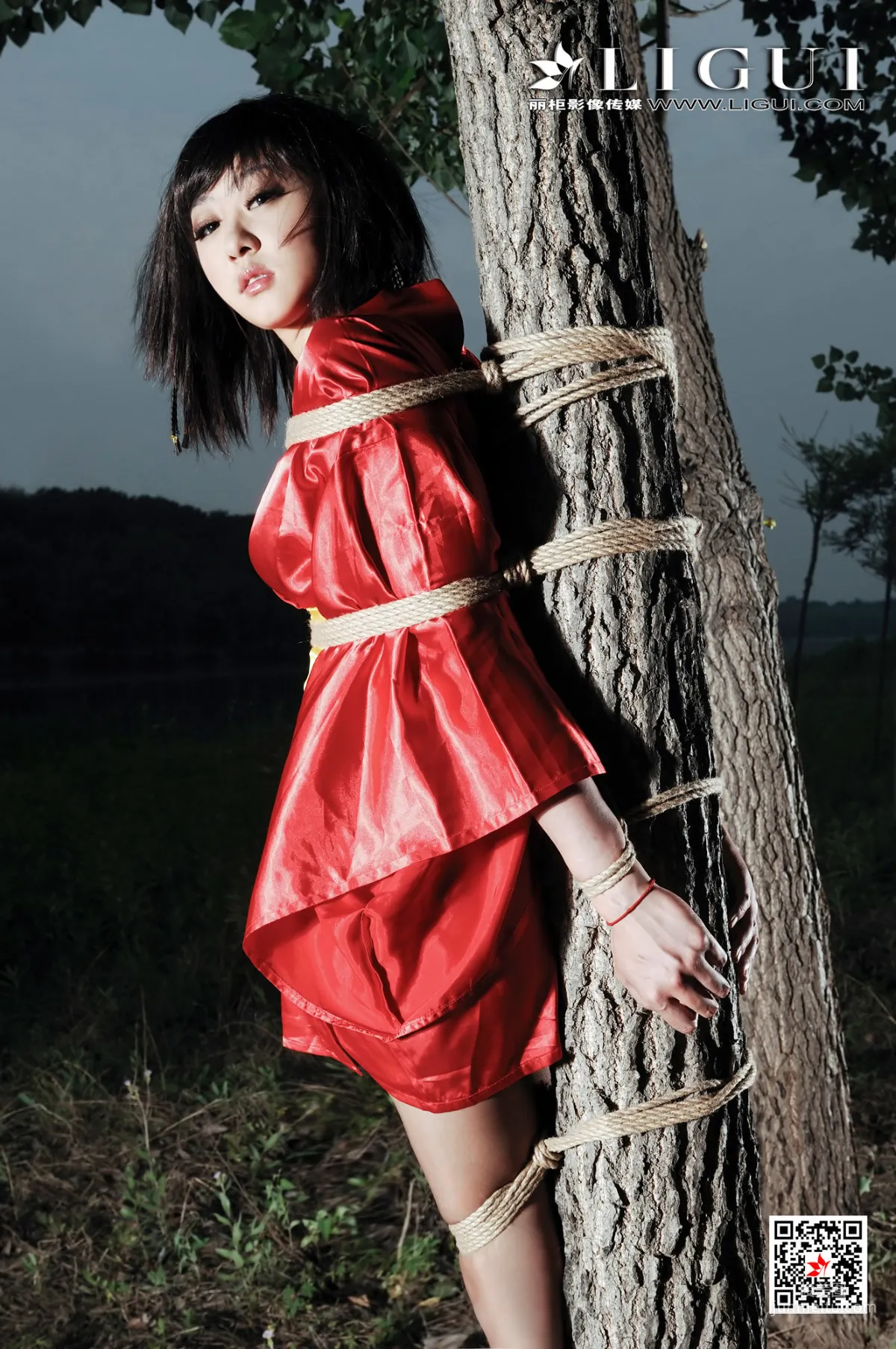 模特佩佩《黑夜美束》 [麗櫃Ligui] 精品圖集 寫真集 30