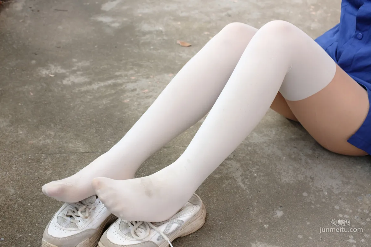 JK制服白丝外拍 [森萝财团] [BETA-018] 写真集27