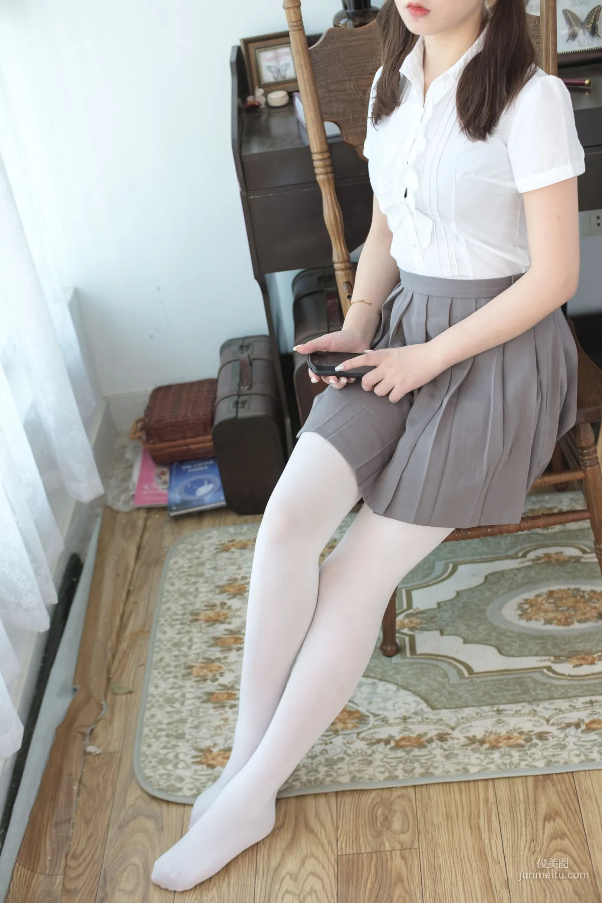 白丝美少女 [森萝财团] [BETA-020] 写真集2
