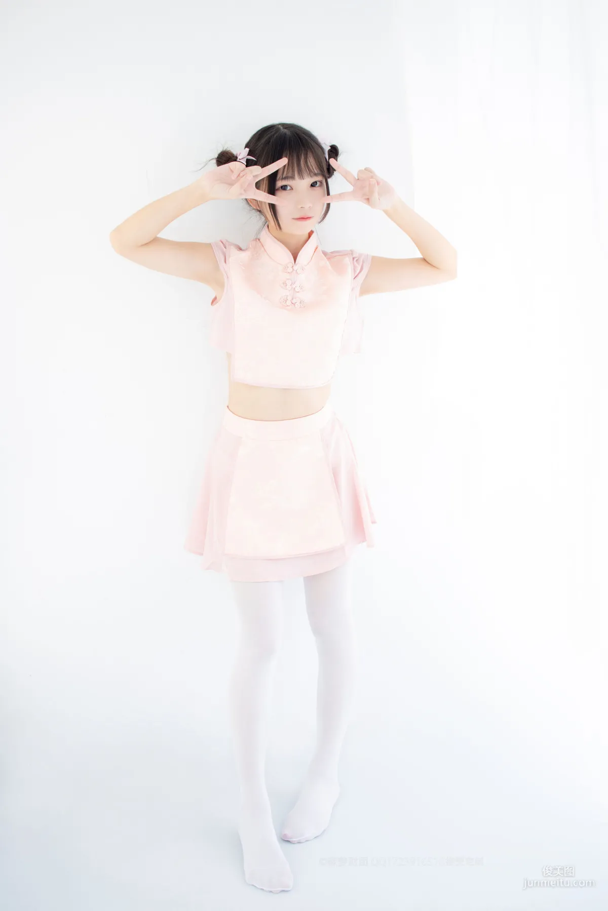 80D白丝踩物 [森萝财团] [X-052] 写真集1