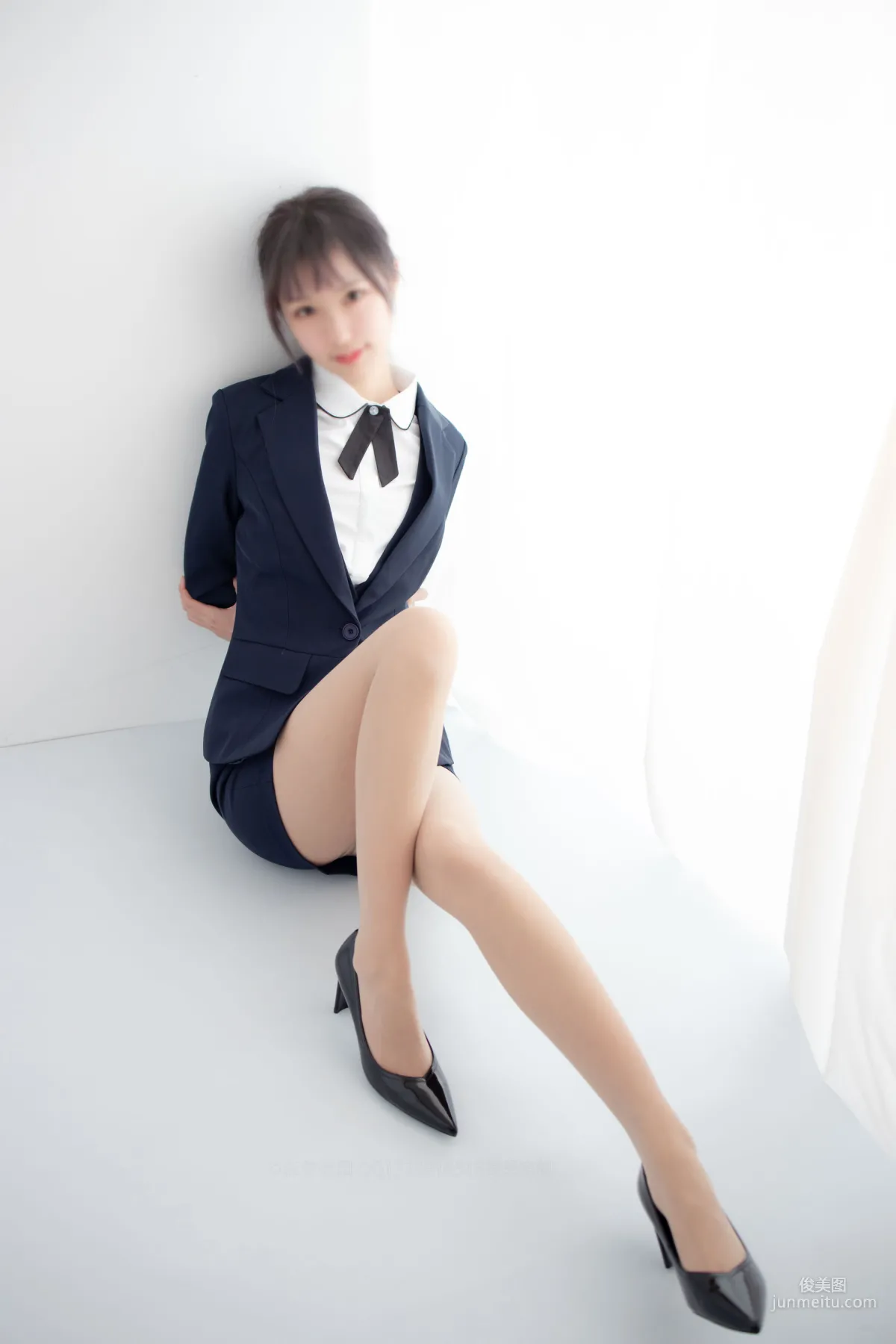 20D肉絲空姐制服 [森蘿财團] [X-050] 寫真集 106