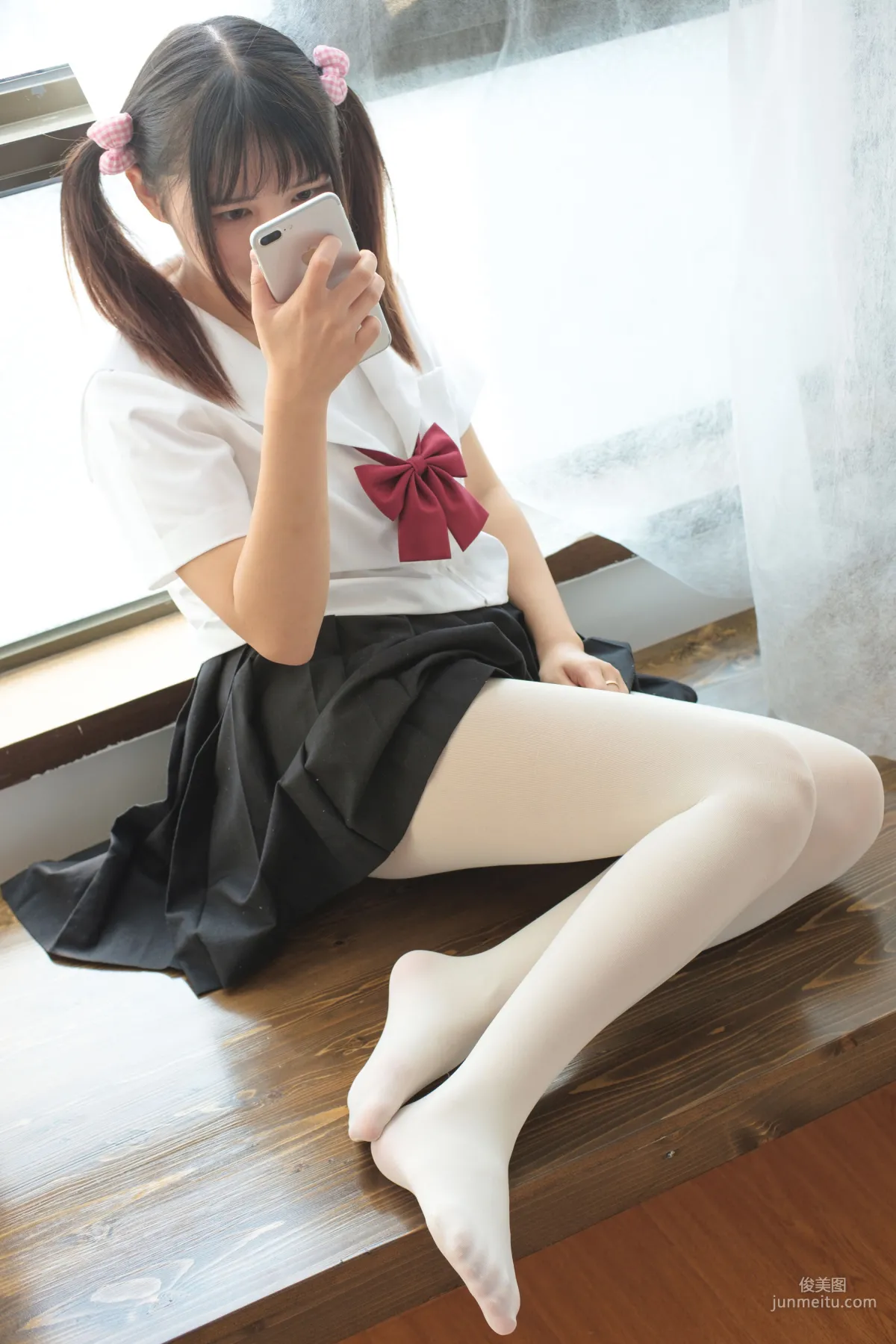 白絲美足學生裝蘿莉 [森蘿财團] [BETA-028] 寫真集 49