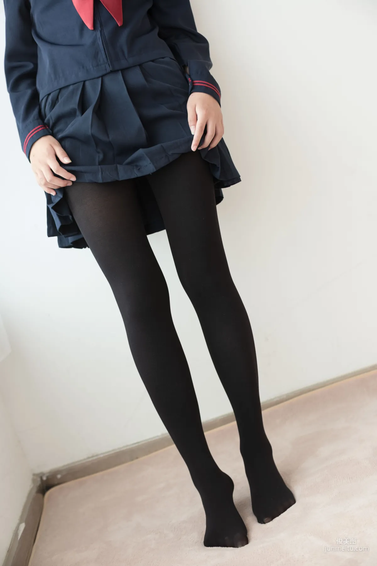 JK校服黑丝少女 [森萝财团] [BETA-024] 写真集57