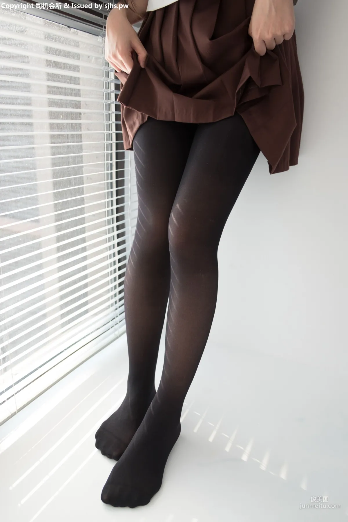 JK制服黑丝美足 [森萝财团] [BETA-011] 写真集60