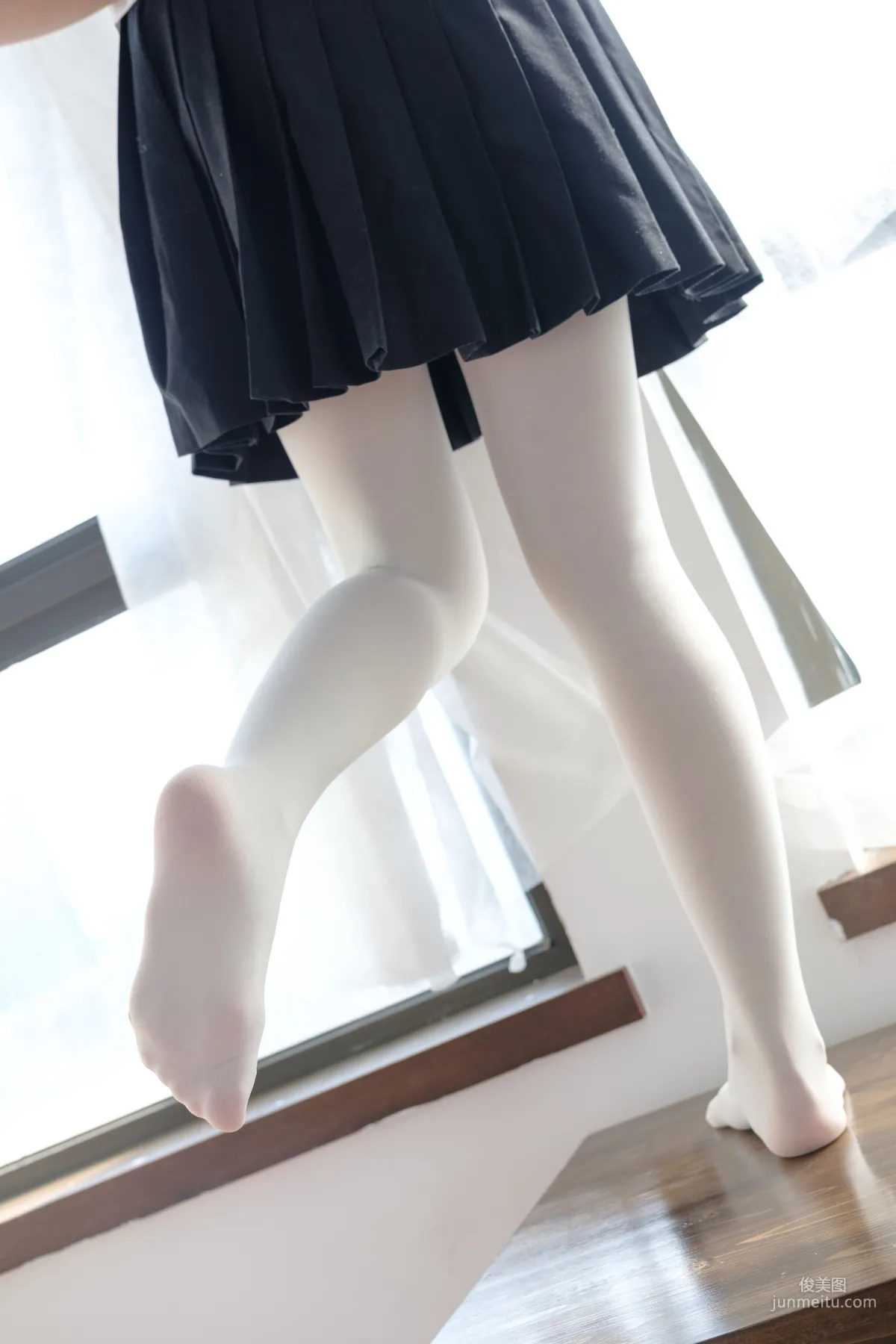 白絲美足學生裝蘿莉 [森蘿财團] [BETA-028] 寫真集 20