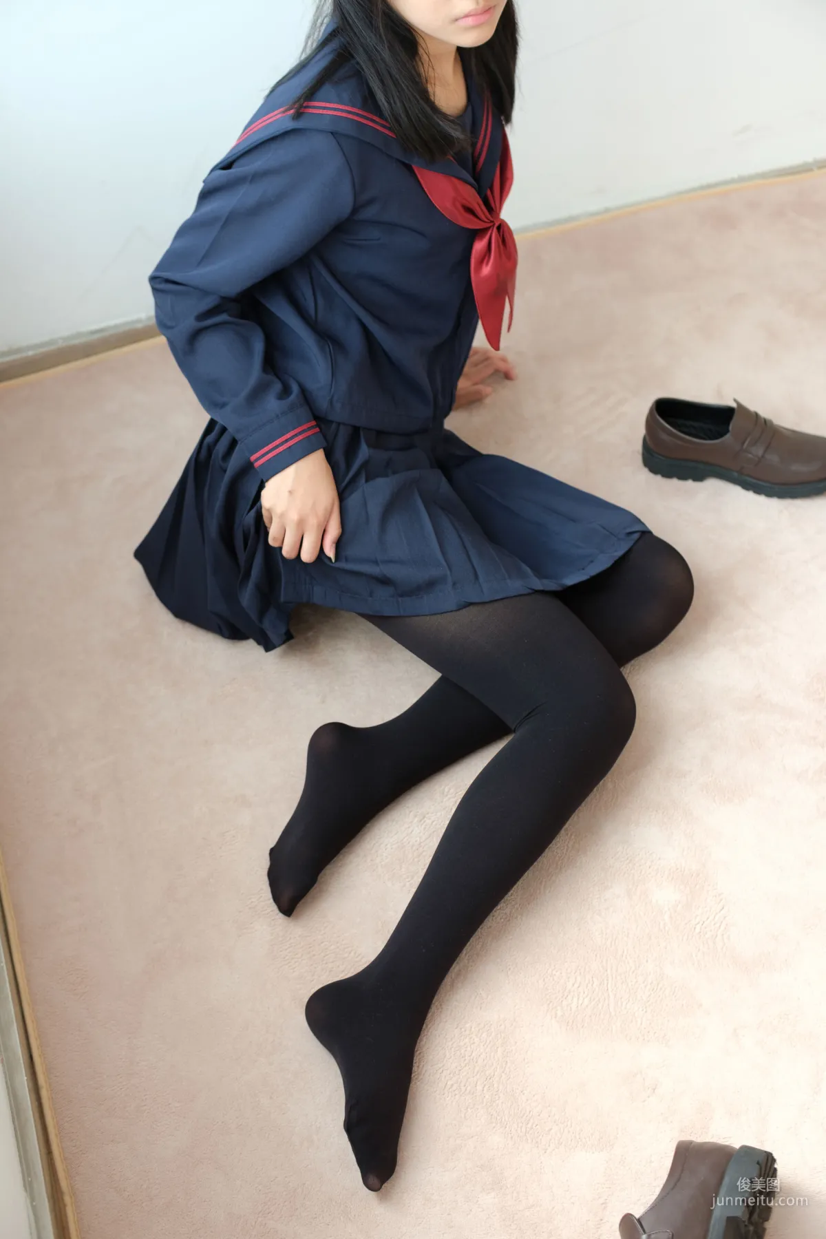 JK校服黑丝少女 [森萝财团] [BETA-024] 写真集13