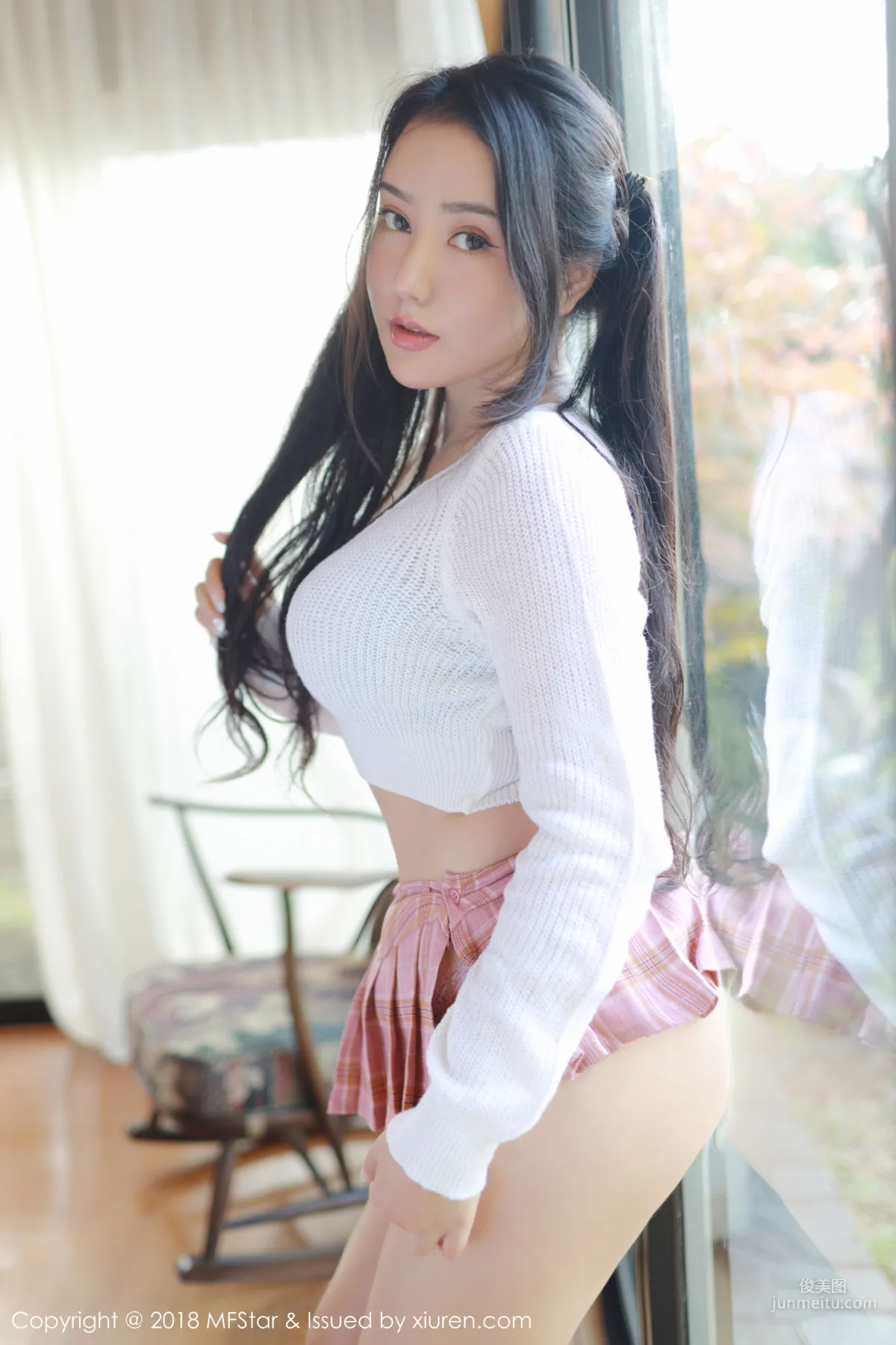Manuela瑪魯娜《眼睛OL+無可比拟美臀誘惑》 [模範學院MFStar] Vol.168 寫真集 49