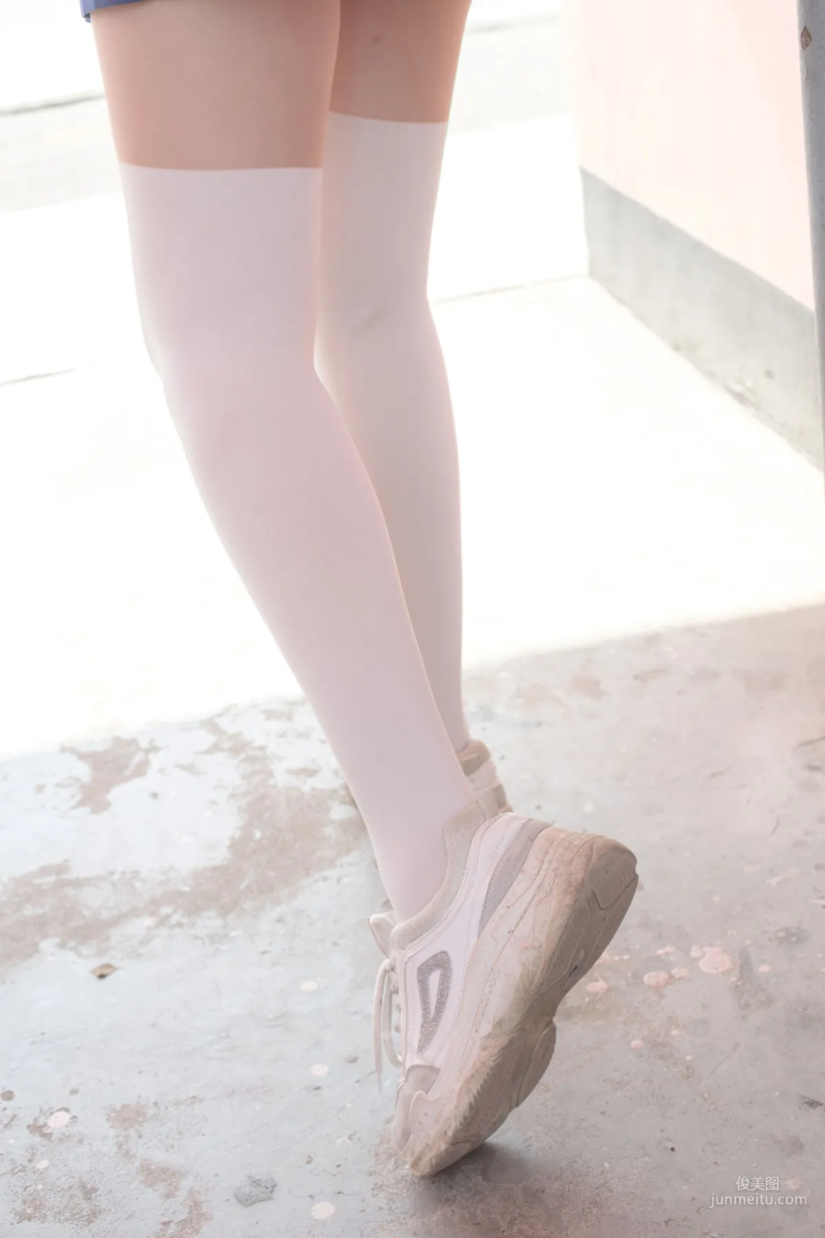 JK制服白丝外拍 [森萝财团] [BETA-018] 写真集4