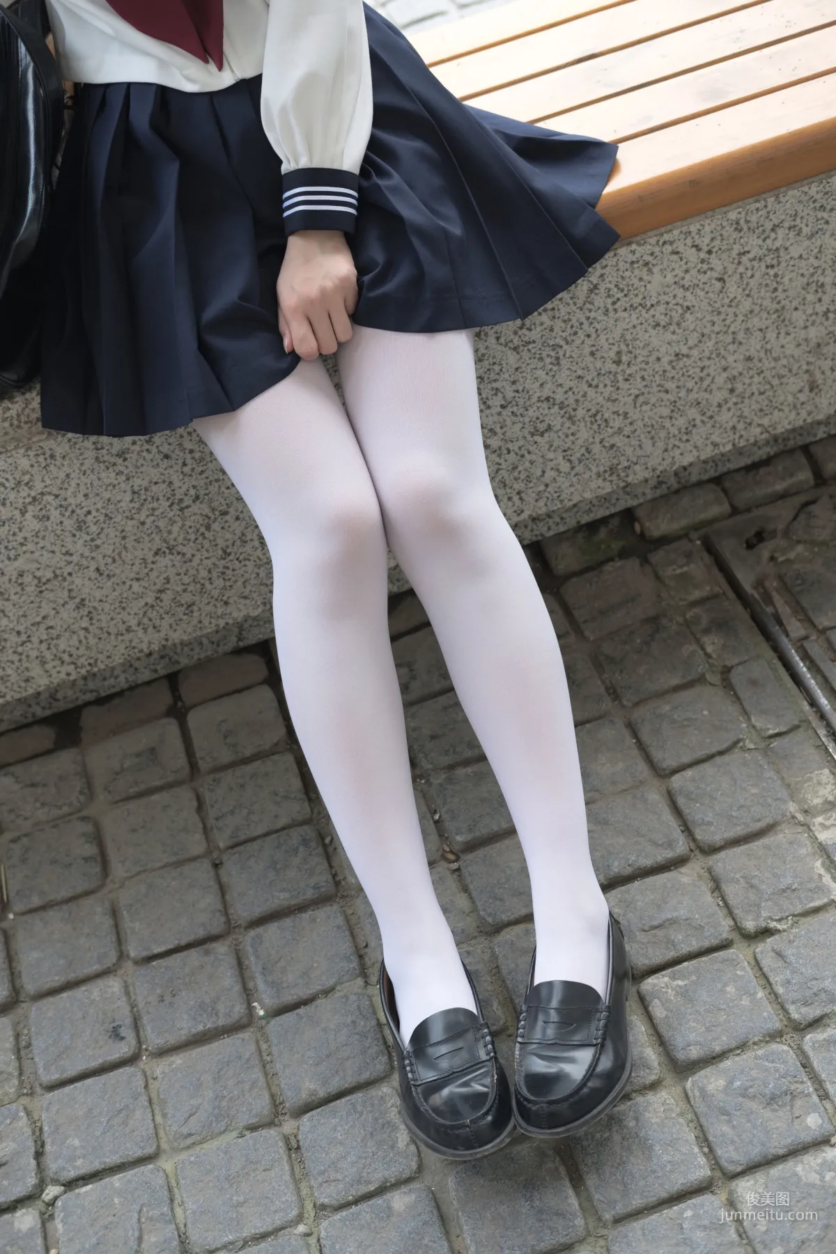 JK校服白丝美足 [森萝财团] [BETA-017] 写真集48