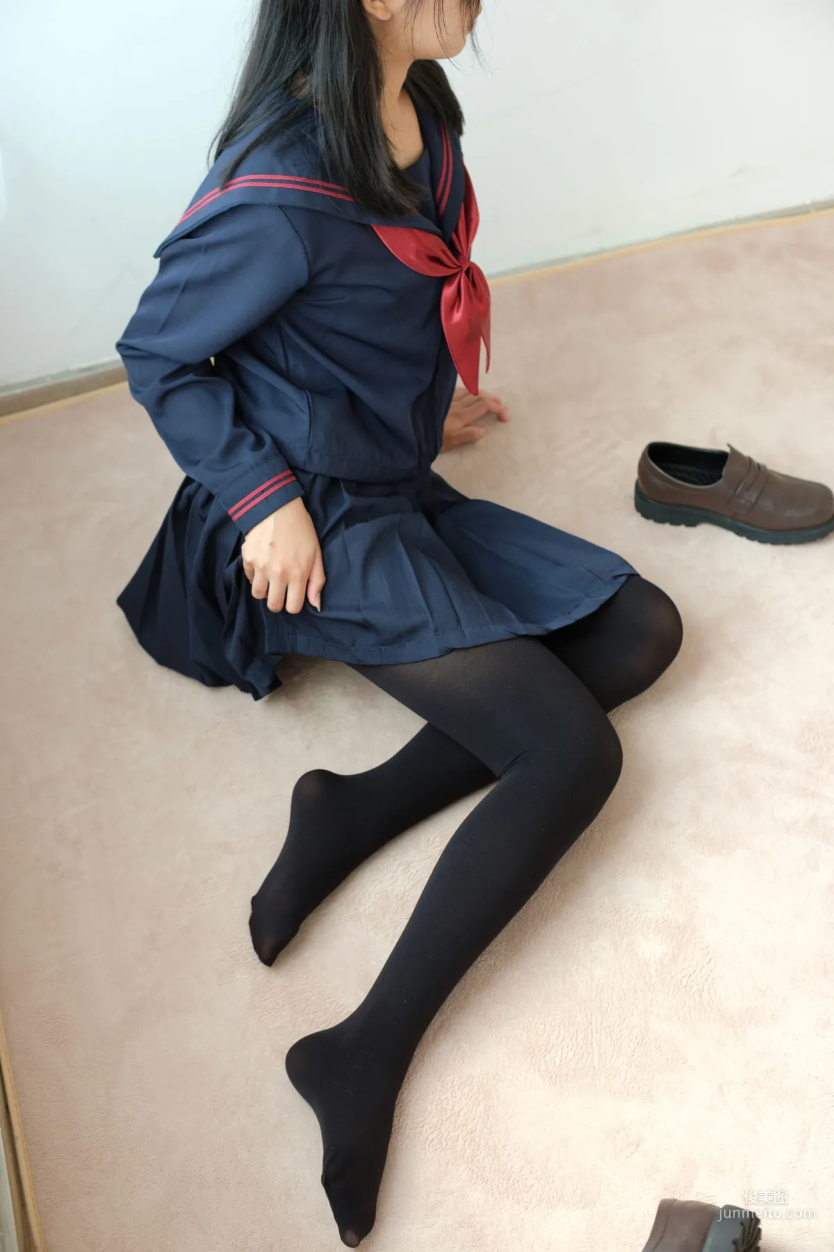 JK校服黑丝少女 [森萝财团] [BETA-024] 写真集12