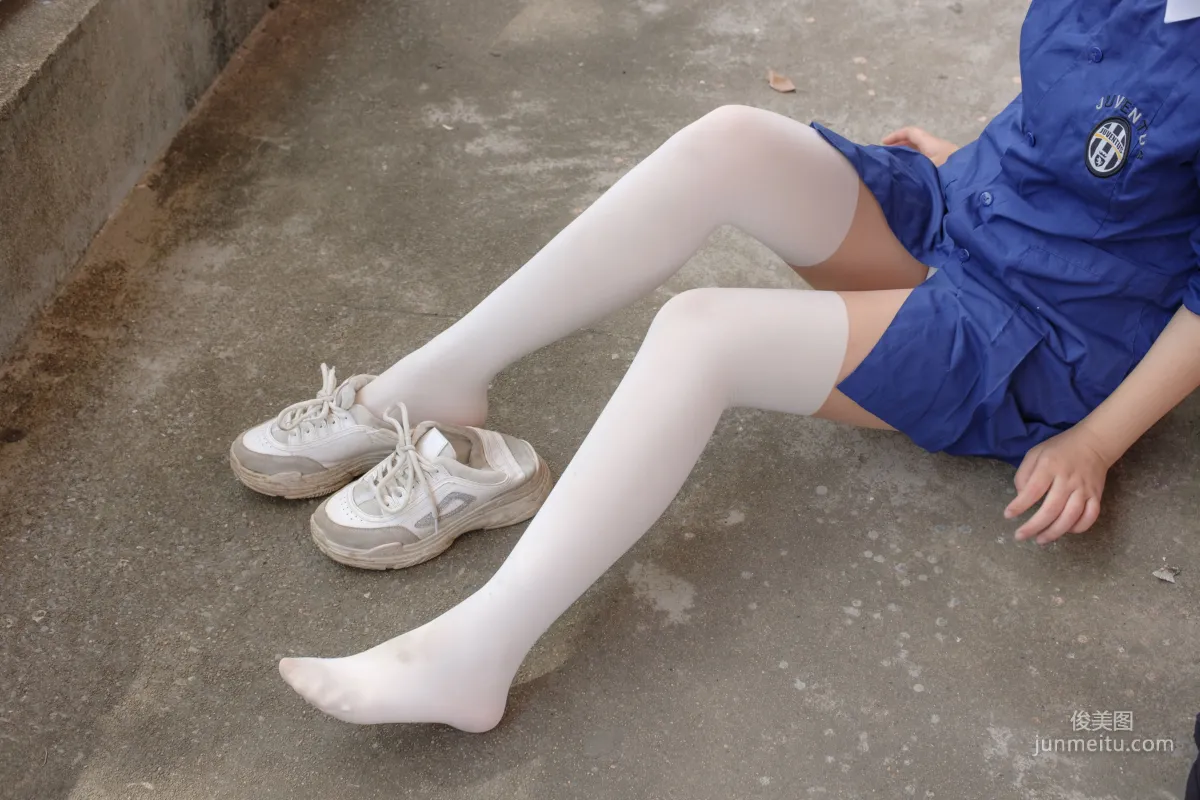 JK制服白丝外拍 [森萝财团] [BETA-018] 写真集32