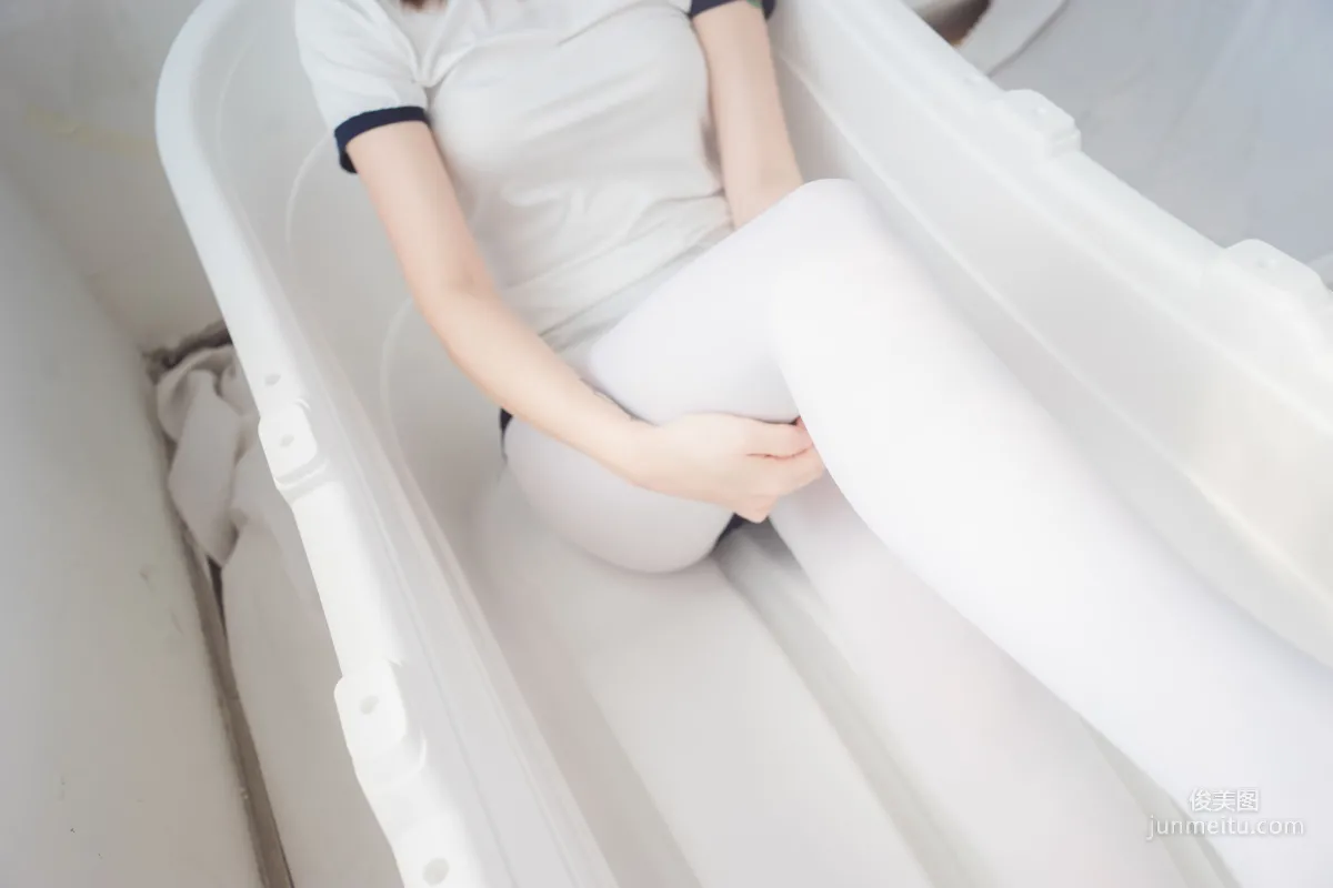 浴缸白丝 [森萝财团] [BETA-031] 写真集18