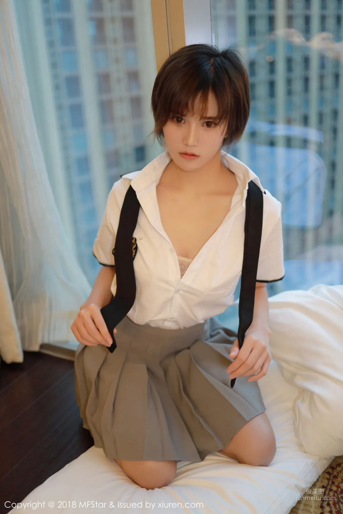 小姿2002《學院風格的嬌媚》 [模範學院MFStar] Vol.172 寫真集 16
