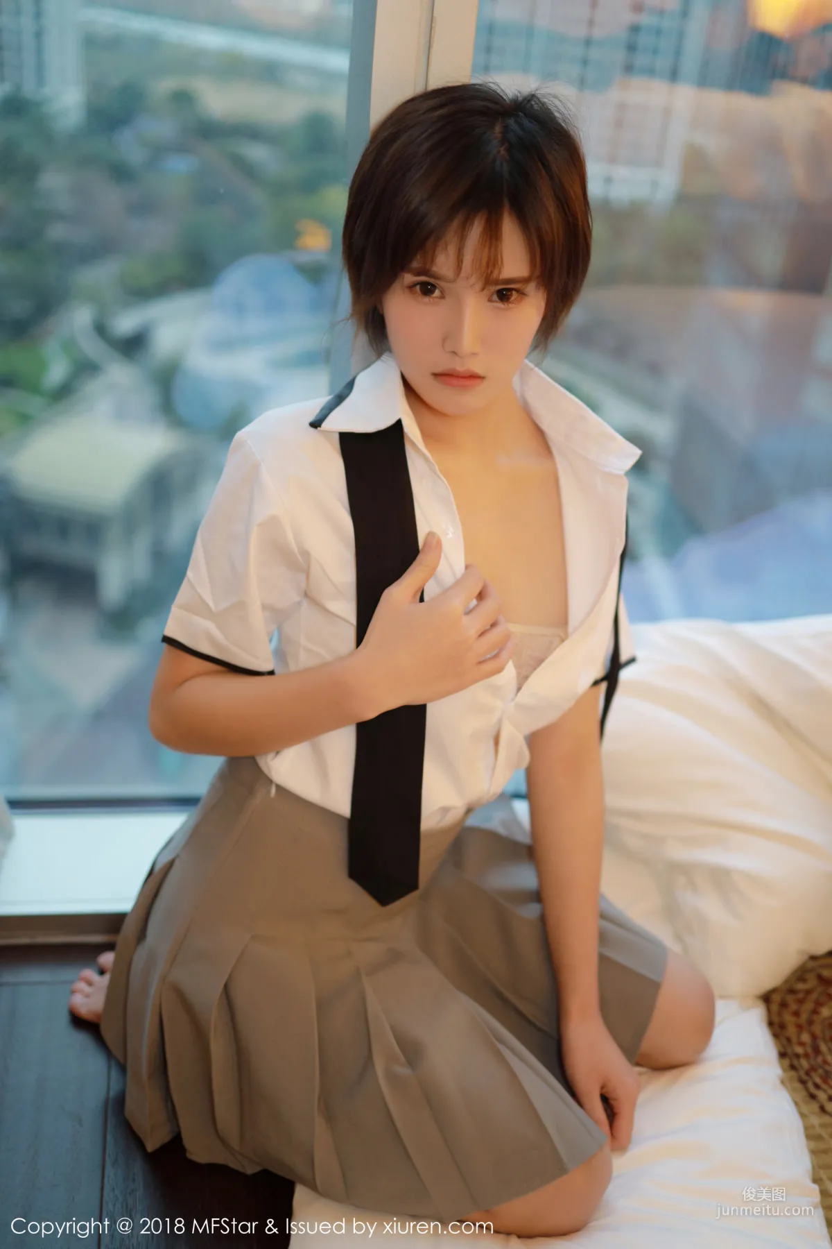小姿2002《學院風格的嬌媚》 [模範學院MFStar] Vol.172 寫真集 18