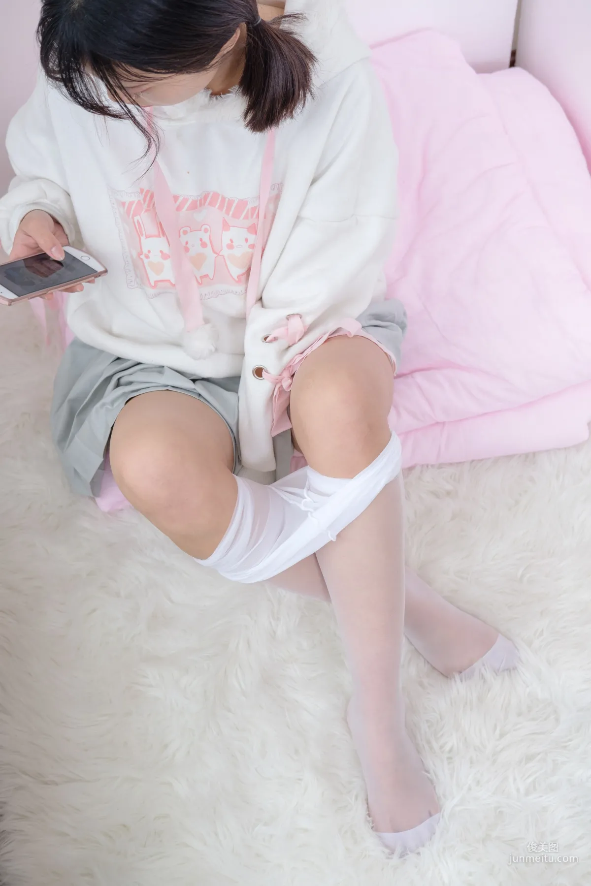 白丝美足少女 [森萝财团] [BETA-016] 写真集88