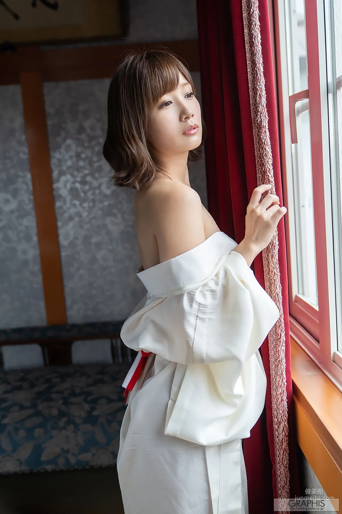 小島みなみ《Can you come here!》 [Graphis] WINTER SPECIAL 2018 寫真集 17
