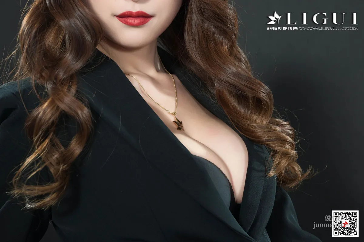 足模可可《玉足美攝》 [麗櫃Ligui] 網絡麗人 寫真集 30