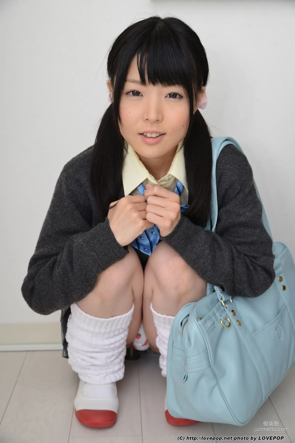 [LOVEPOP] なごみ《Uniform cardigan - PPV》写真集17