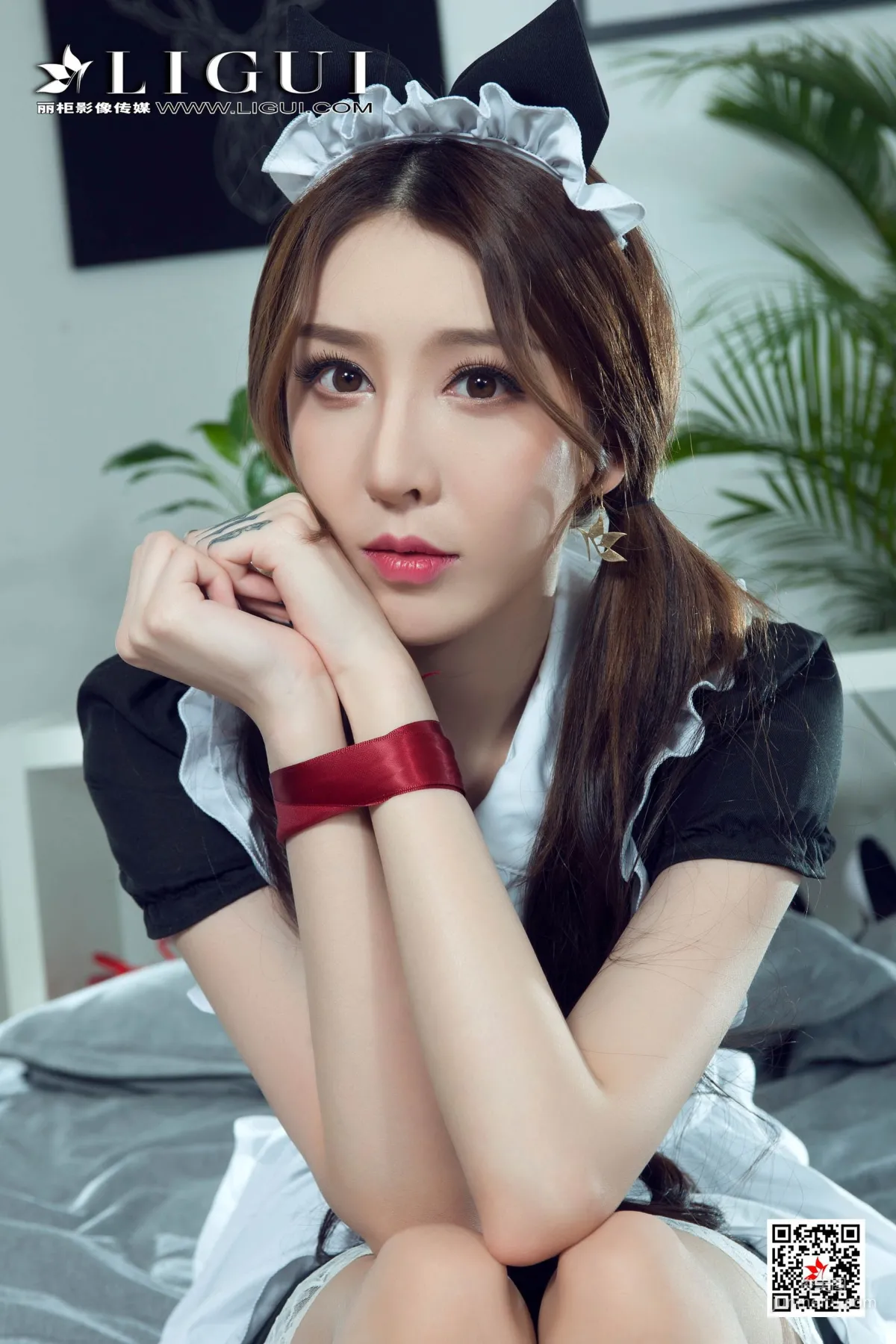 腿模兔子《女仆繩藝》 [麗櫃美束Ligui] 網絡麗人 寫真集 29